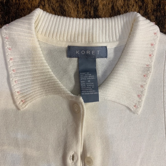 Koret size Medium white short sleeve button up lightweight sweater with collar - Picture 2 of 9